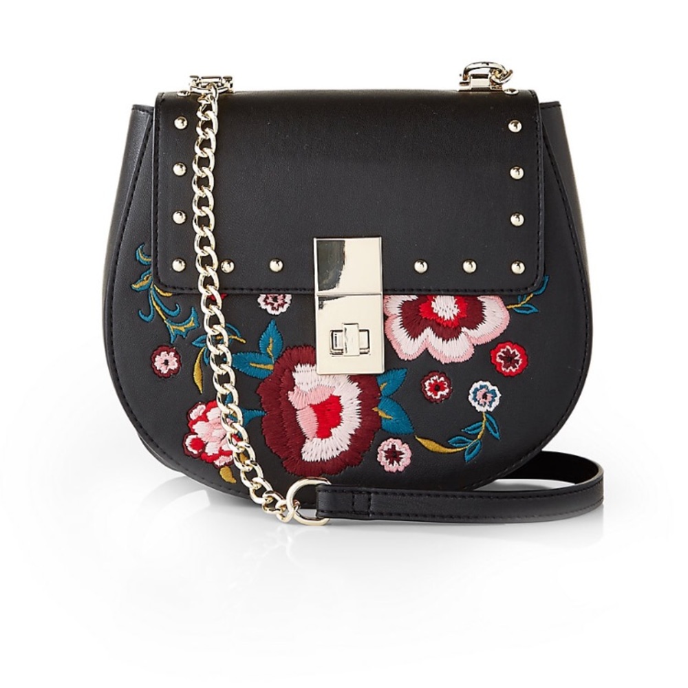 Black floral clasp purse